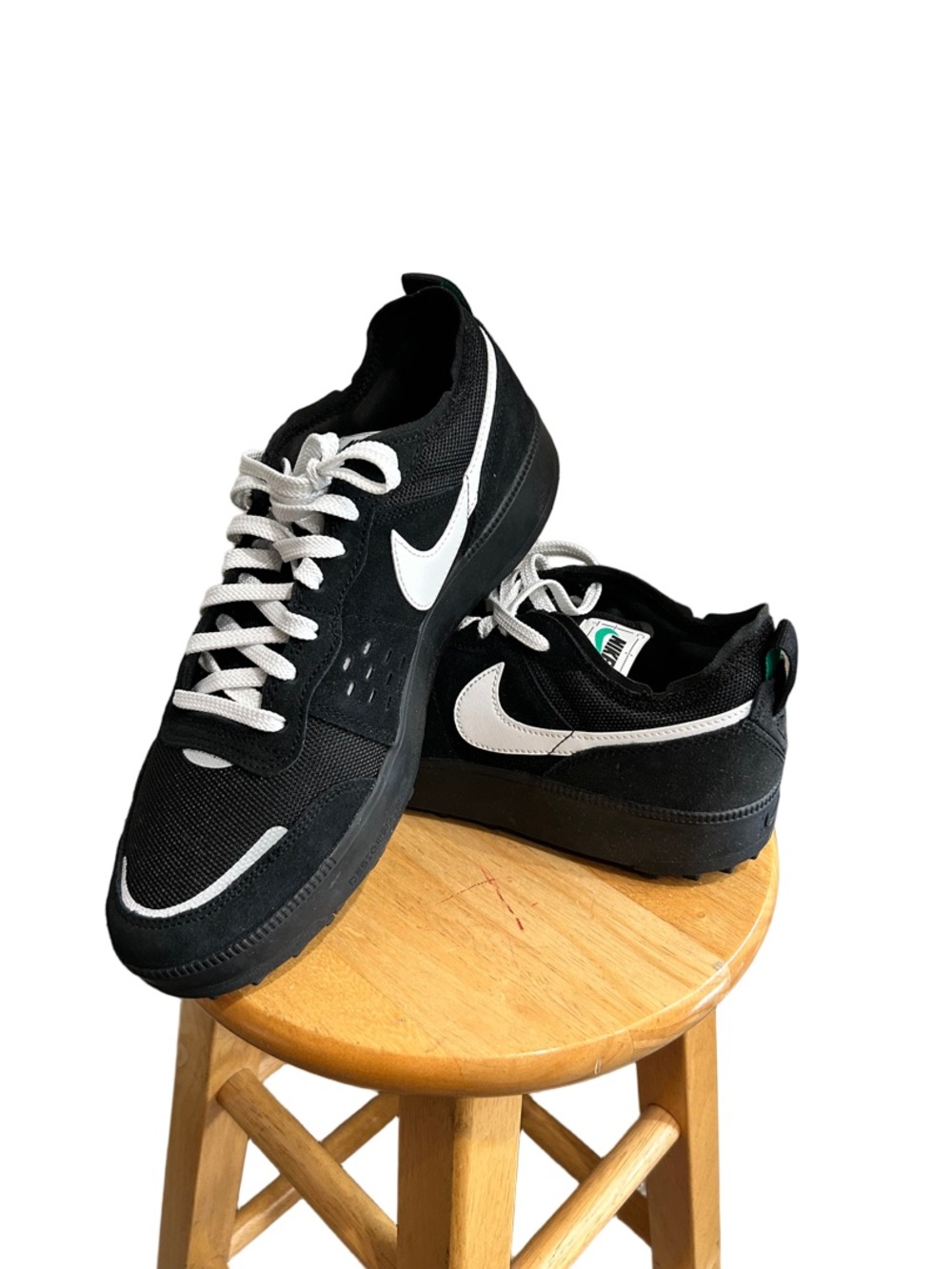 Nike City Men’s Black & White Low-Profile Sneaker